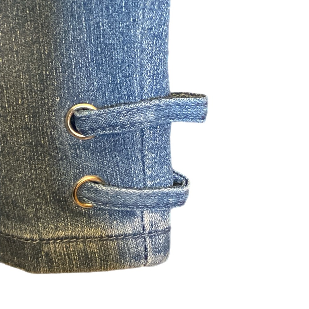 Real Size Woman’s Blue Denim Capri, Size XL Elastic Waist Band NWOT - Picture 4 of 6
